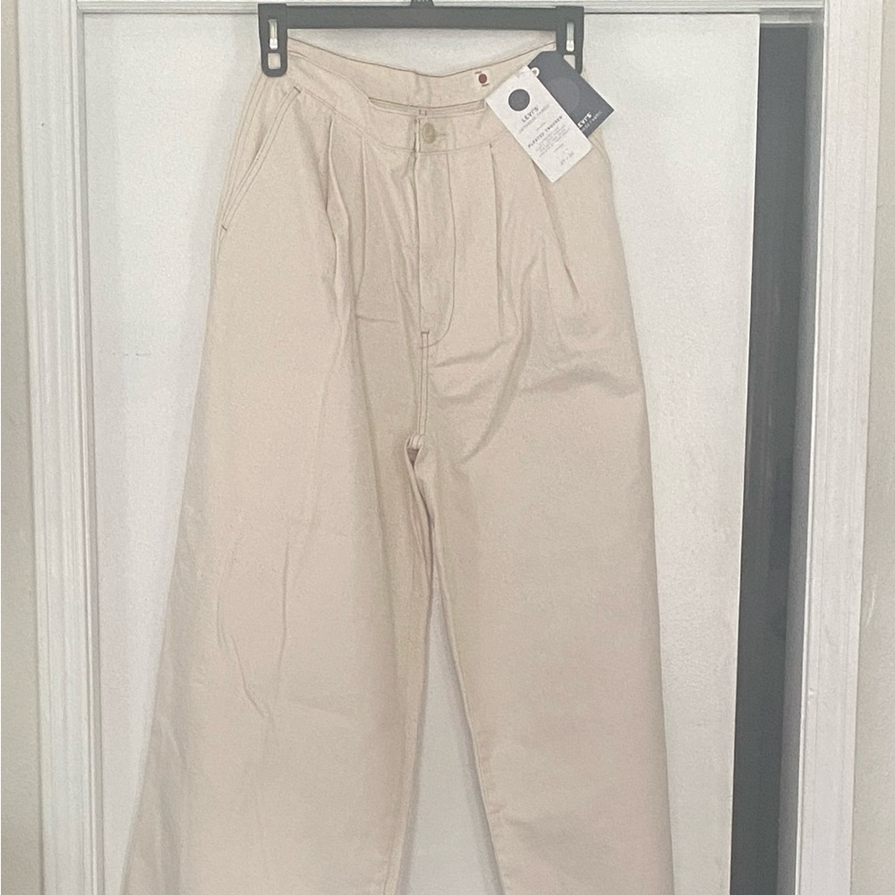 Levi’s Japanese Fabric Pleated Trousers